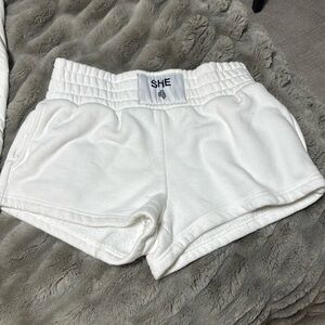 COPY - DARC SPORT shorts size small white